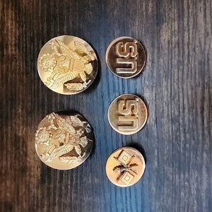 Vintage US Millitary insignia